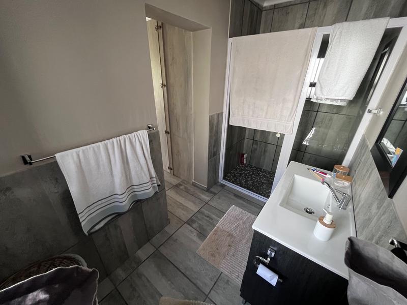 3 Bedroom Property for Sale in Dwarskersbos Western Cape